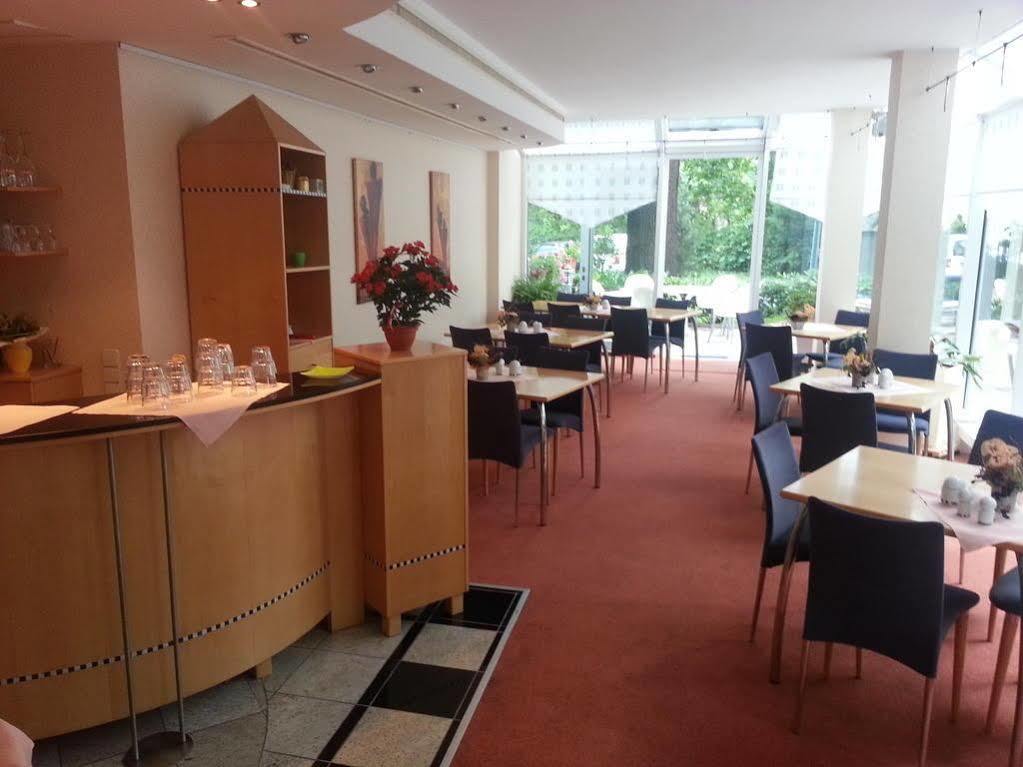 C-You Hotel Chemnitz Exterior photo